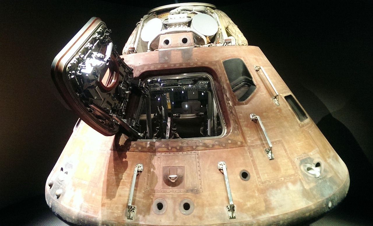 Humans Just Flew to the Moon for the First Time in Over 50 Years