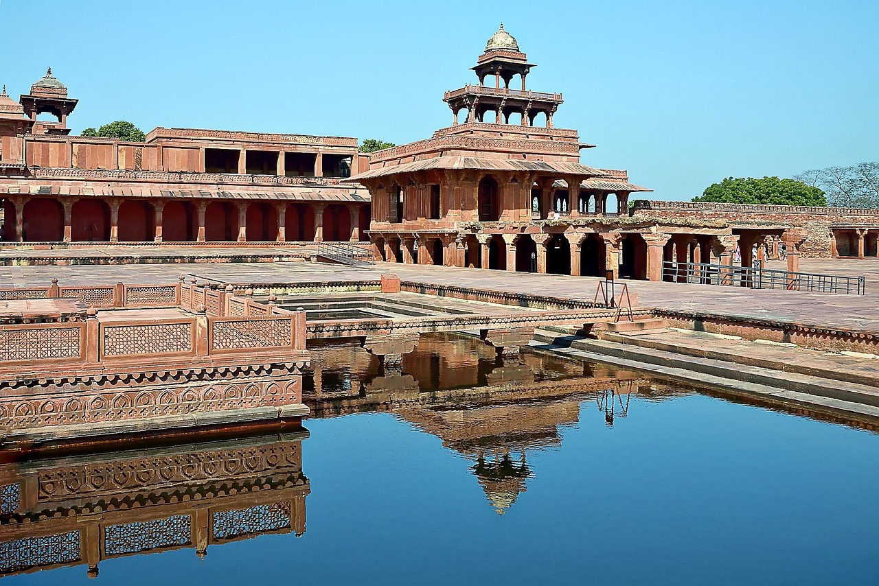 The India We're Taught to Forget: When Hindus and Muslims Shared the Same Saints